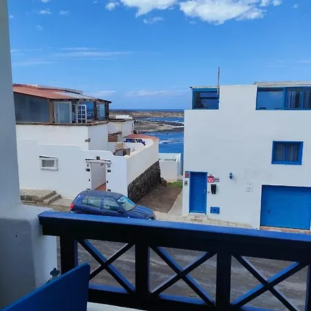 Eslanzarote Los Alisios House, Super Wifi, Sea Views *