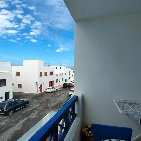 Eslanzarote Los Alisios House, Super Wifi, Sea Views Apartment Caleta de Caballo