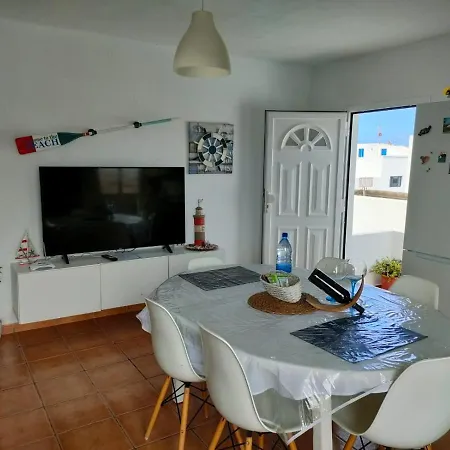 アパート Eslanzarote Los Alisios House, Super Wifi, Sea Views *