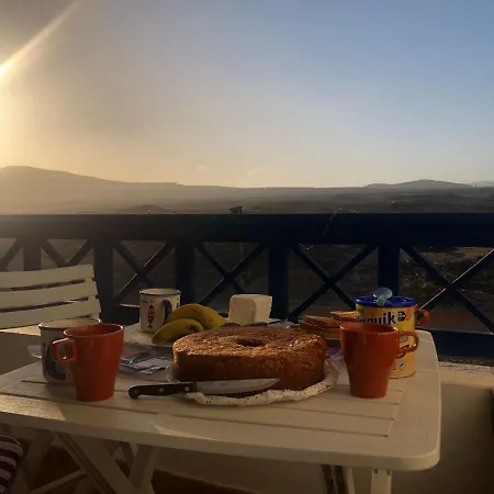 Eslanzarote Los Alisios House, Super Wifi, Sea Views